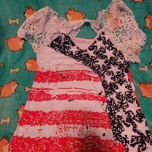 Red/White/Blue Shirt With Lace Sleeves